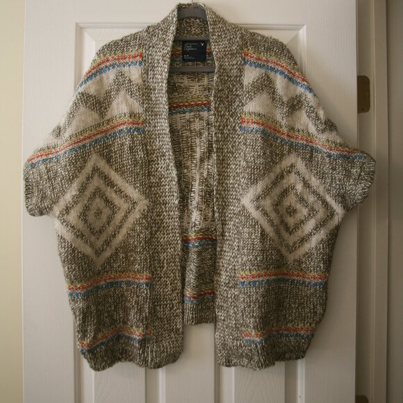 American Eagle Outfitters Short Sleeve Chunky Knit Cardigan Sweater, Size M - Picture 1 of 3